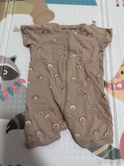 Lindex balik 62-68 body, pyzamka cca 45ks - 8