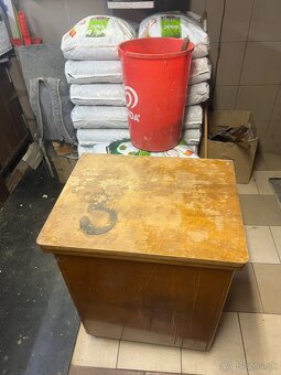 Šijací stroj Lada - 8