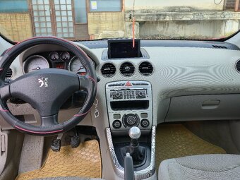 Peugeot 308 1.6 benzín 110KW - 8