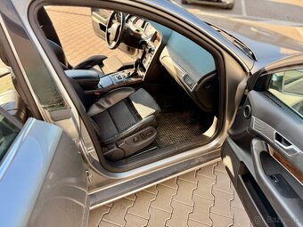 AUDI A6 3.2FSI QUATTRO S-LINE - 8