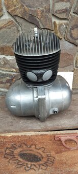 Panelka 559 motor - 8