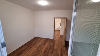 Nezariadeny byt Rosinská cesta Kastor, Vlčince - 8