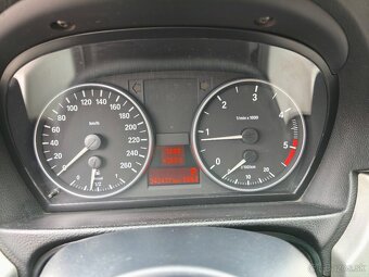 BMW 320d E91 - 8