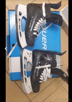 BRUSLE BAUER SUPREME MACH vel 8,5 fit2 - 8