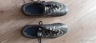 Cierno modre kopacky nike velkost 43 - 8