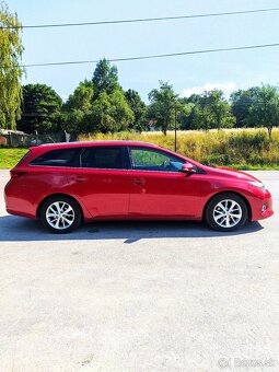Toyota Auris TS 2.0 D-4D - 8