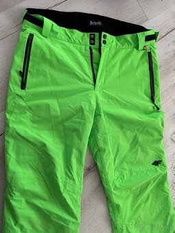 Pánska lyžiarska súprava 4F PRO - 8