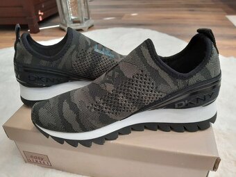 Tenisky DKNY NOVÉ - 8