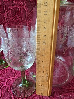 Koňakova súprava. - 8