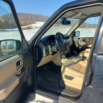 Land Rover Discovery 3 - 8