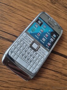 Nokia E71 - RETRO - 8