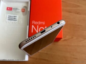 Xiaomi Redmi Note 5 - 8