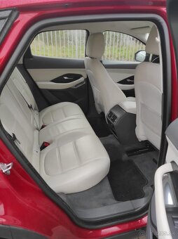 Jaguar E-Pace D150 s AWD - 8