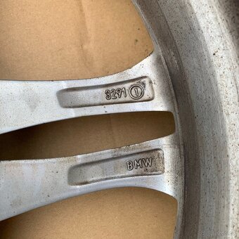 Disky BMW 8Jx18 613M - 8