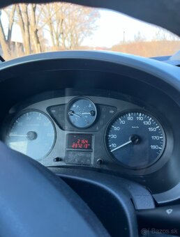 Peugeot Partner Tepee 1.6Hdi 2013 - 8