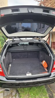 Mercedes Benz W204, C220 - 8