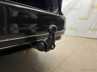 Volkswagen Passat Variant 2.0 TDI EVO Elegance DSG - 8