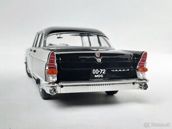 1:18 - GAZ 13 Čajka (1959) - Triple 9 - 1:18 - 8