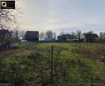 Parchovany na predaj starší rodinný dom. - 8