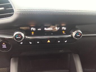 Mazda 3 2.0 Skyactiv Comfort A/T ODPOČET DPH - 8