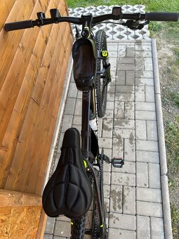 Rockrider ST 530 kolesá 27,5” - 8