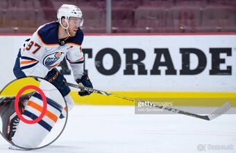 Game Worn hokejová stucňa C.McDavid, Edmonton Oilers - 8