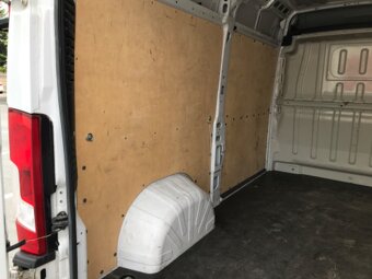 2× Peugeot Boxer 2.2 HDI, r.v. 2021 - 8