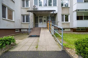 NA PREDAJ: 1,5-izbový byt s loggiou - J. Švermu, Michalovce - 8