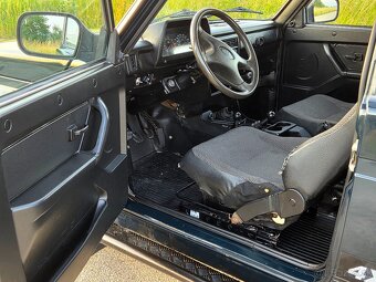 Lada Niva 1.7i 4x4 - 8