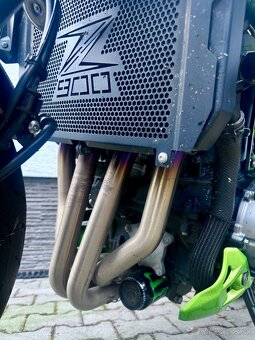 Kawasaki Z900 - 8