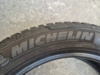 205/50 r17 zimné 4ks MICHELIN dezén 7,6 - 5,8 mm - 8