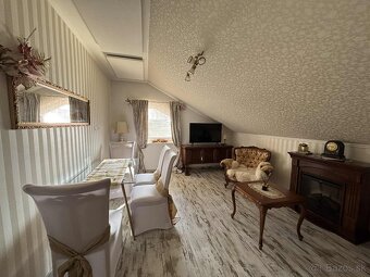 Predáme krásny 6 izb dvojgeneračný RD len 7 km od Nitry - 8