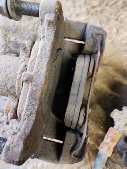 Diely Passat B6 1.9tdi 77kw - 8