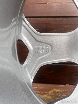 Originál Ford 5x108 R19 - 8