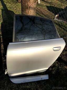 Dvere Audi a6 4f - 8