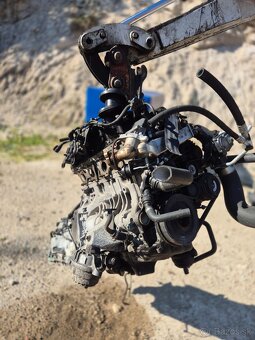 Predám kompletný motor 2.0TDi BMW /Automatická prevodovka - 8