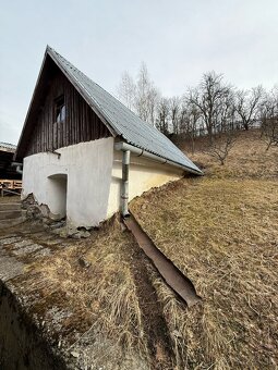 Závada - Rodinný dom na predaj, 1480 m2 pozemok - 8