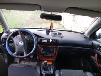PREDÁM PASSAT B5.5 V6 - 8