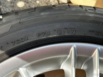 BMW 1 kolesa - 17" original M-packet vyvazena sada - letna - 8