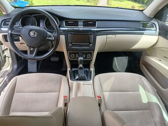 Škoda superb scout - 8