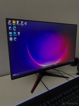 Herný Počítač, Ryzen 7 3700X, RX 5700 8GB, 16GB RAM - 8