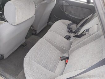 Daewoo Espero 1.5 GLX - 8