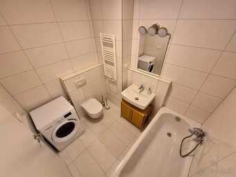 Prenájom 2-Izbového Bytu s Predzáhradkou - 8