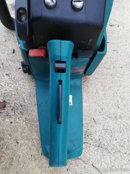 Motorová píla Makita DCS 33 - 8