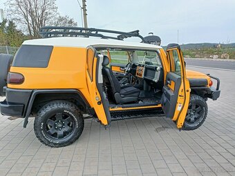 TOYOTA FJ LAND CRUISER 4,0 V6 4x4 LPG 110 000 KM 1 Majitel - 8