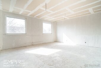 Na predaj multifunkčná budova s vysokým investičným potenciá - 8