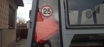 Zetor 4011 - 8