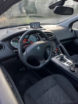 Peugeot 3008 2.0HDI Hybrid - 8