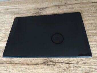 Lenovo Tab M10 FHD Plus - 8