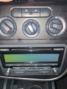 Seat Leon 1.2 TSI Reference Ecomotive Facelift SK ŠPZ - 8